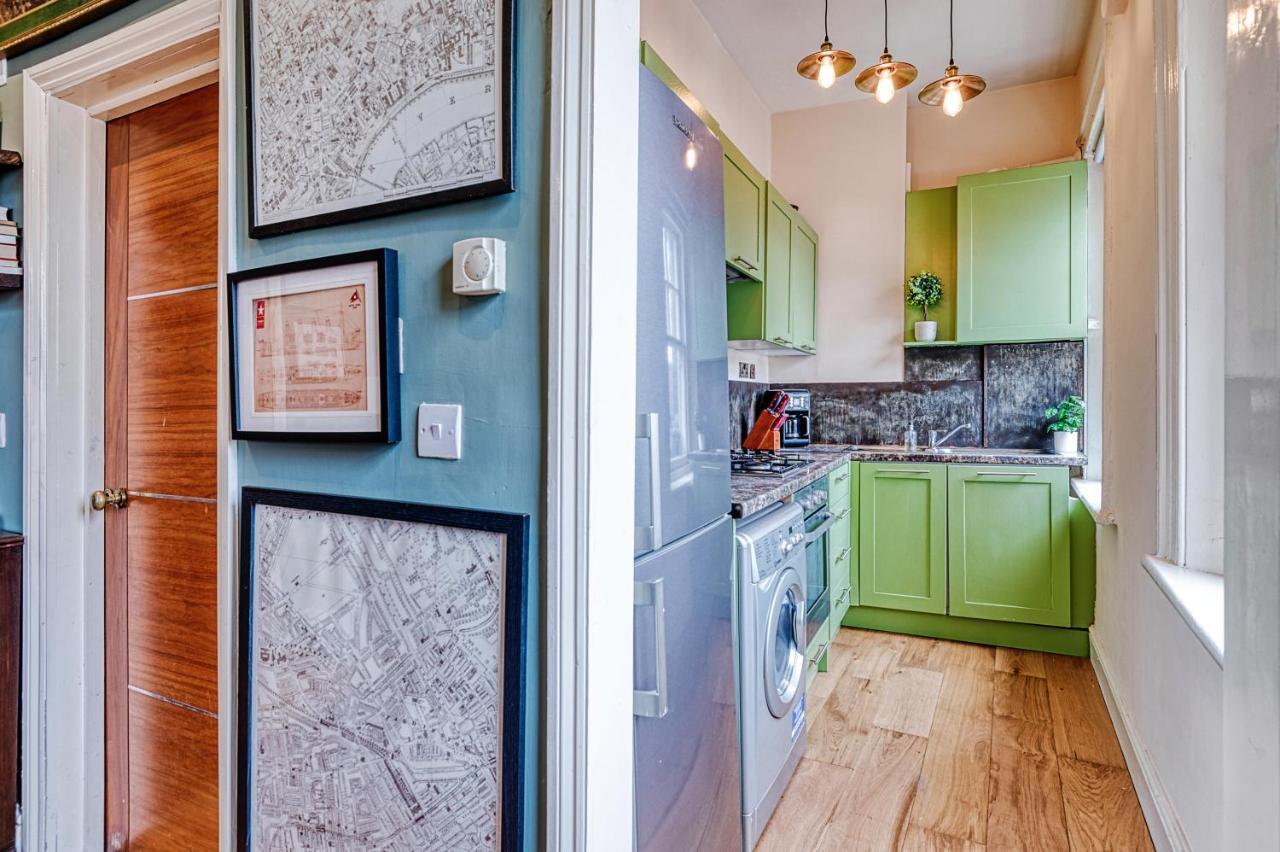Sunny Corner Apartment In Center Of Лондон Экстерьер фото