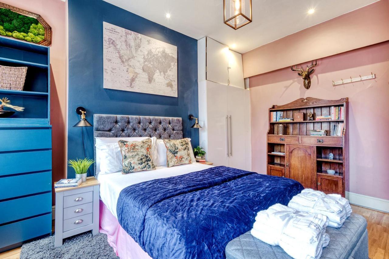Sunny Corner Apartment In Center Of Лондон Экстерьер фото
