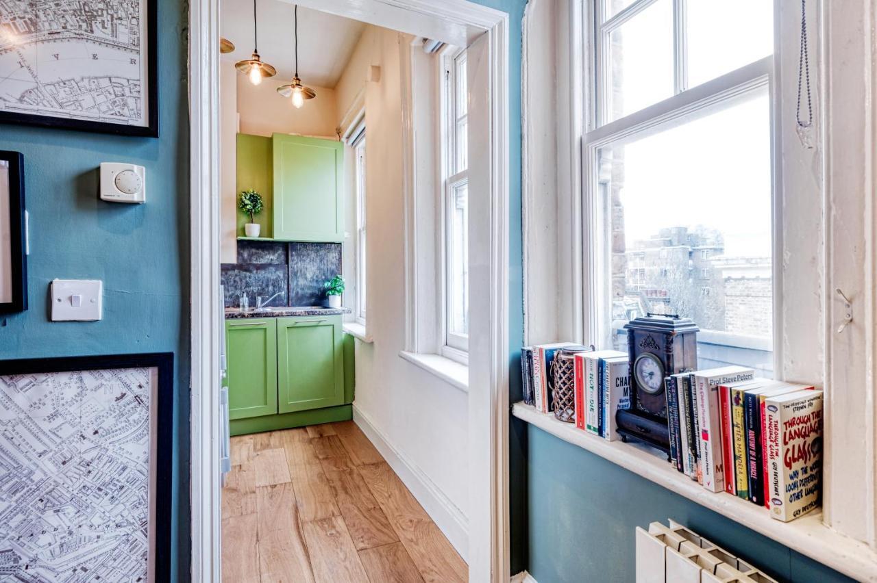 Sunny Corner Apartment In Center Of Лондон Экстерьер фото